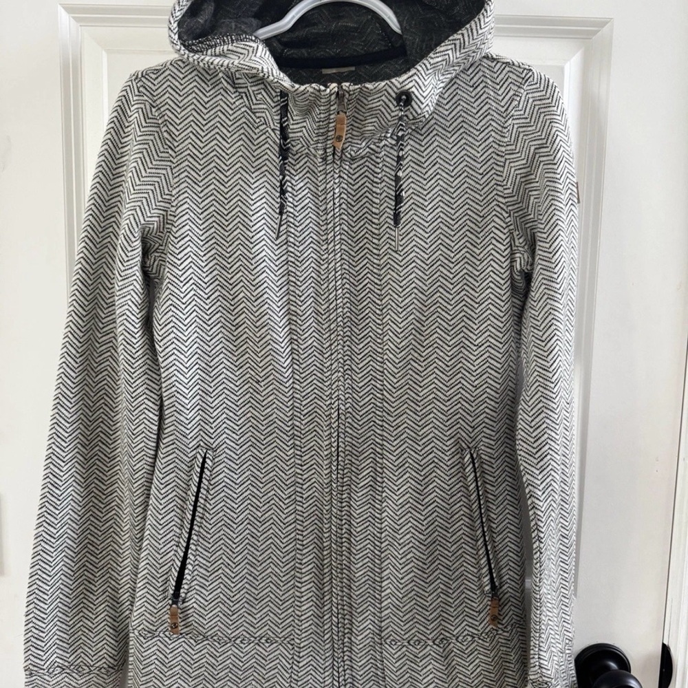 Roxy Women's Chevron Patterned Hooded Jacket